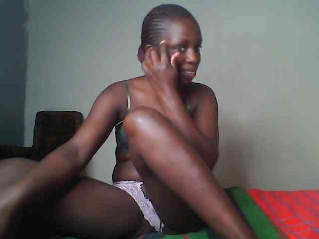 Blackebony webcam