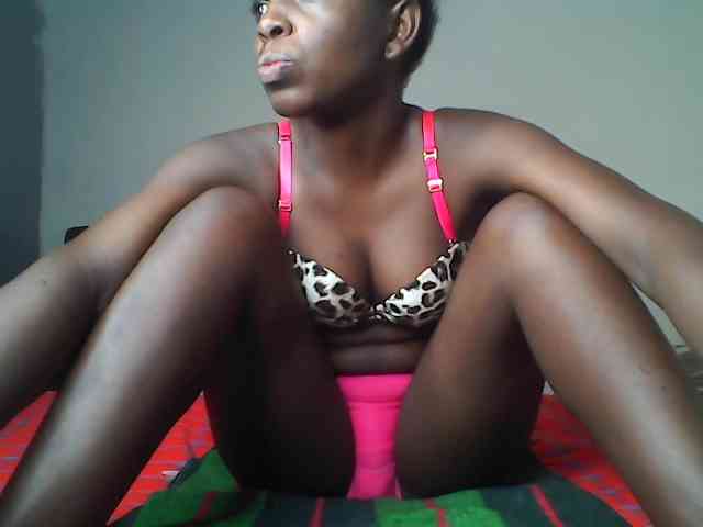 Blackebony webcam