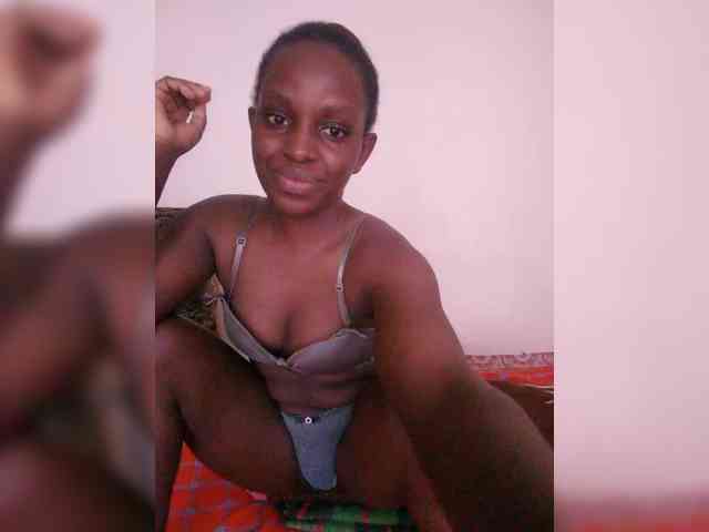 Blackebony webcam
