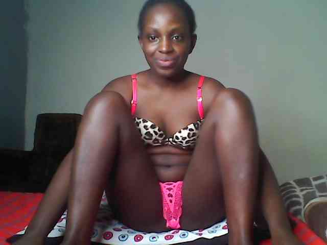 Blackebony webcam
