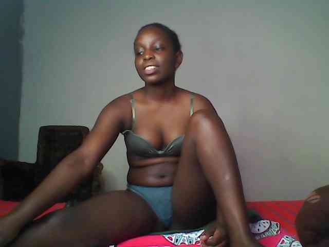 Blackebony webcam