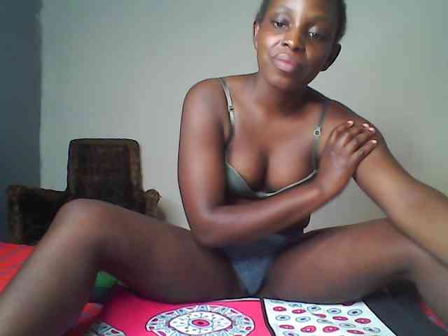 Blackebony webcam