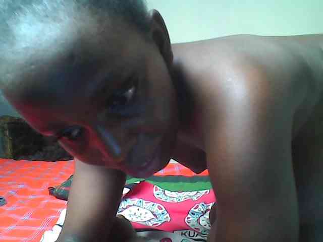 Blackebony webcam