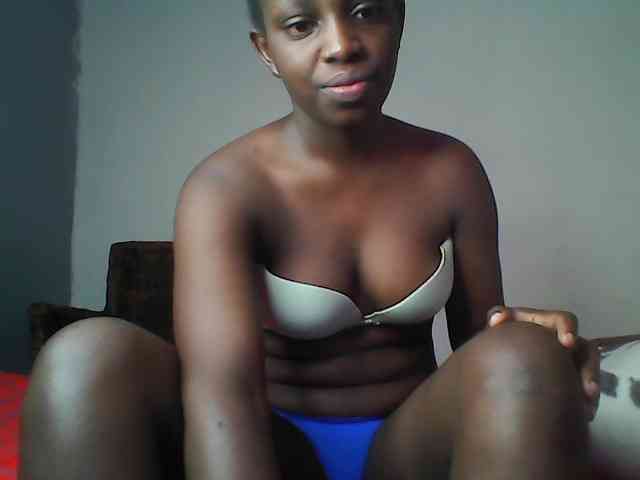 Blackebony webcam