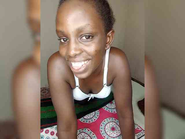 Blackebony webcam