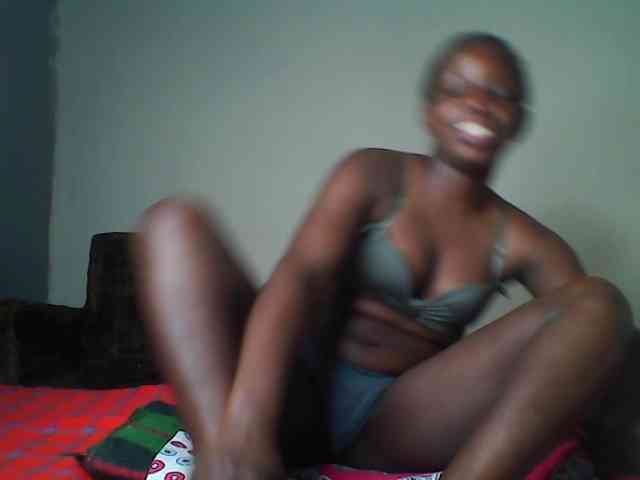 Blackebony webcam