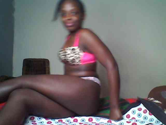Blackebony webcam