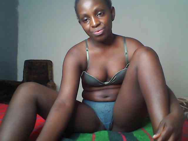 Blackebony webcam