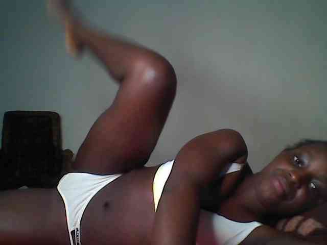Blackebony webcam