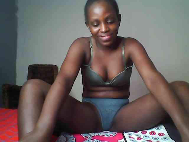 Blackebony webcam