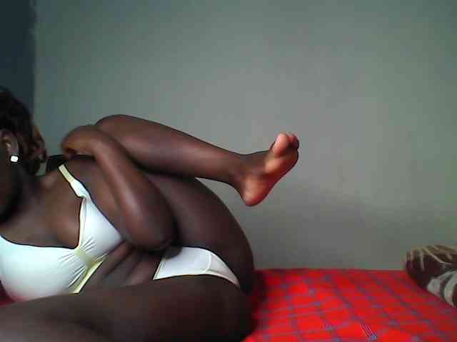 Blackebony webcam