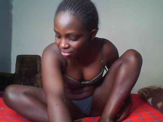 Blackebony webcam