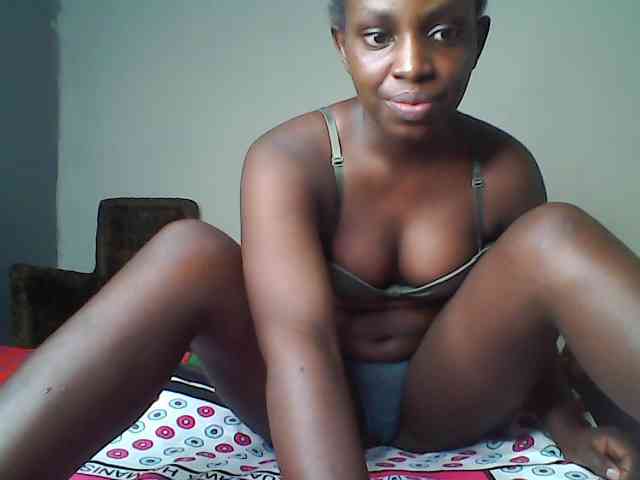 Blackebony webcam