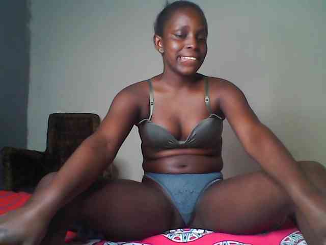 Blackebony webcam