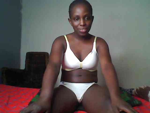 Blackebony webcam