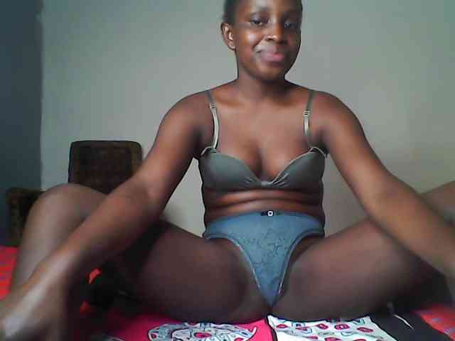 Blackebony webcam