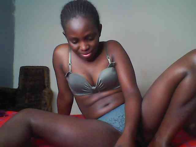 Blackebony webcam