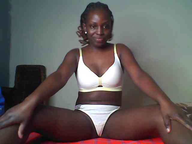 Blackebony webcam
