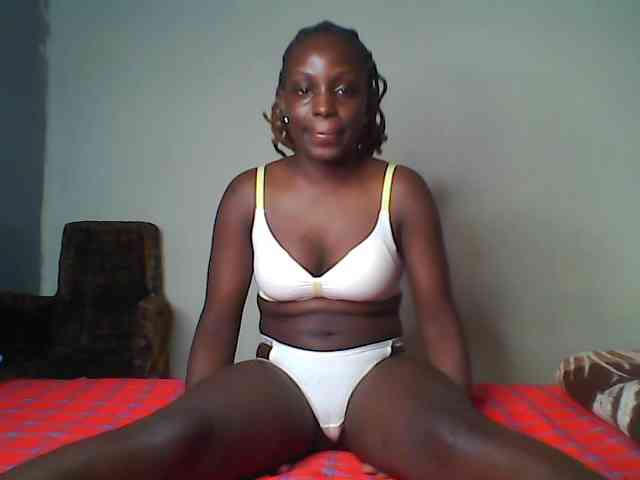 Blackebony webcam