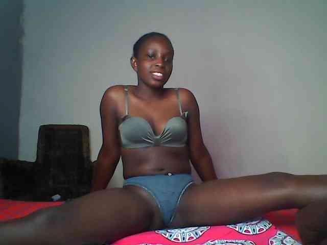 Blackebony webcam