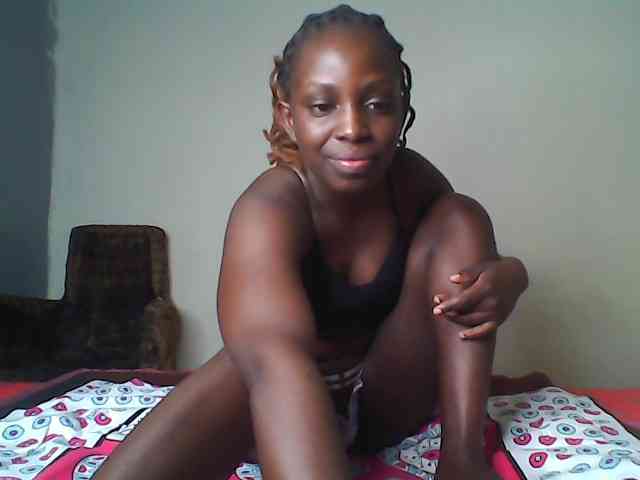 Blackebony webcam