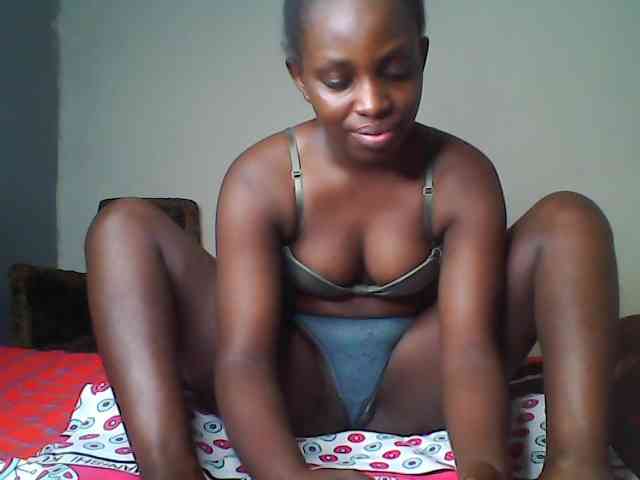 Blackebony webcam