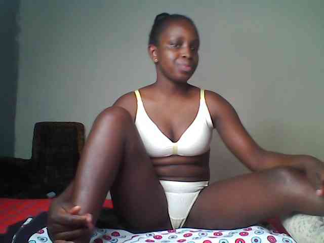 Blackebony webcam