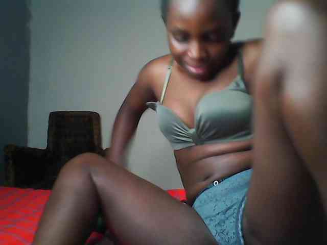 Blackebony webcam