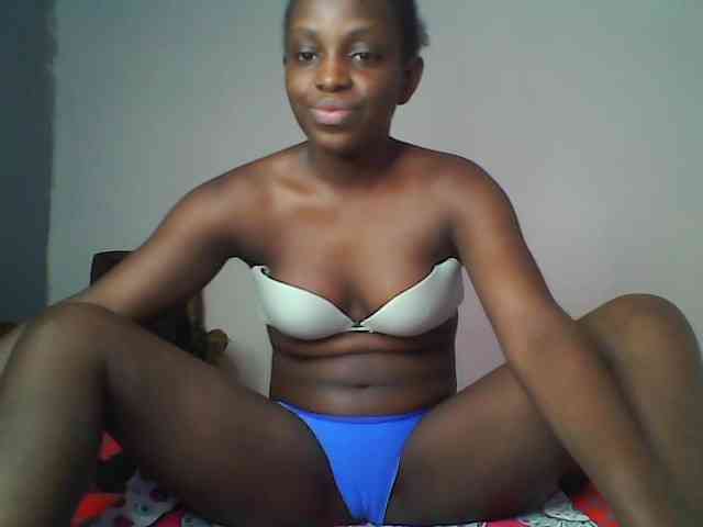 Blackebony webcam