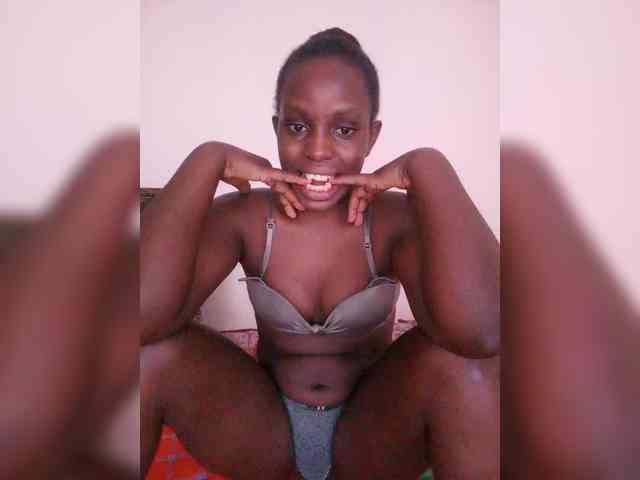 Blackebony webcam