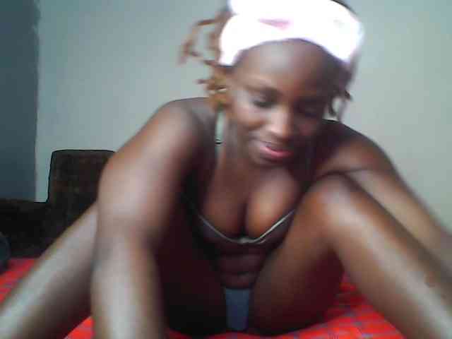 Blackebony webcam
