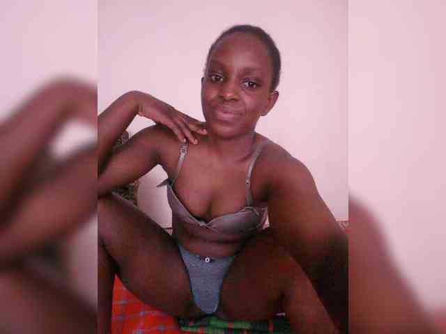 Blackebony webcam