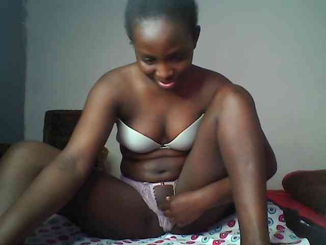 Blackebony webcam