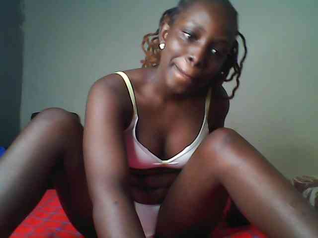 Blackebony webcam