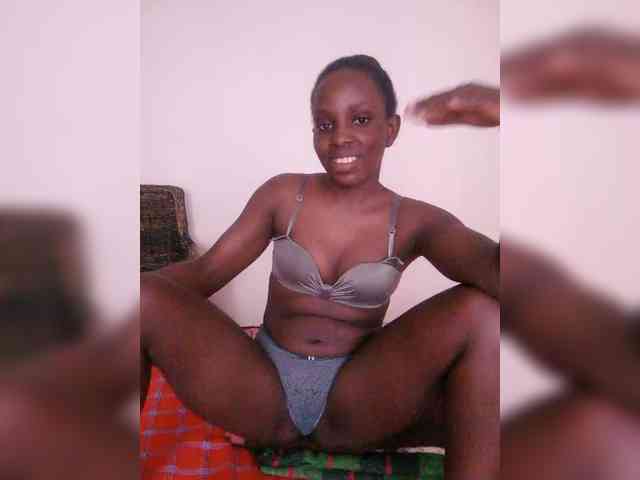 Blackebony webcam