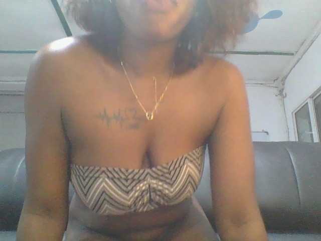Anique24