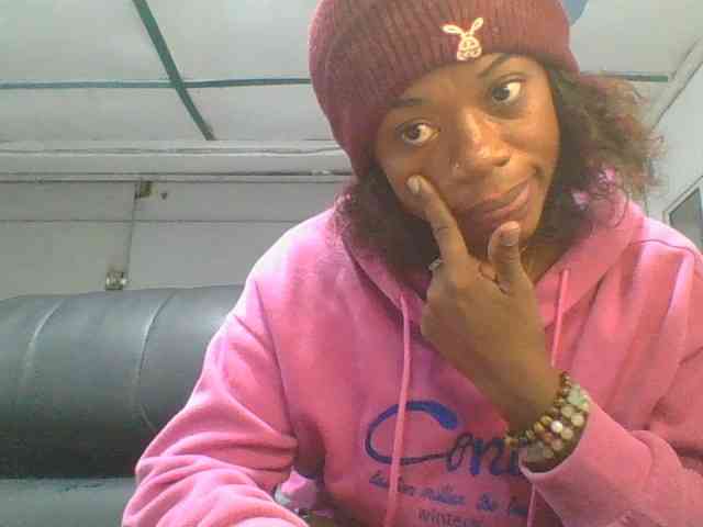 Anique24 webcam