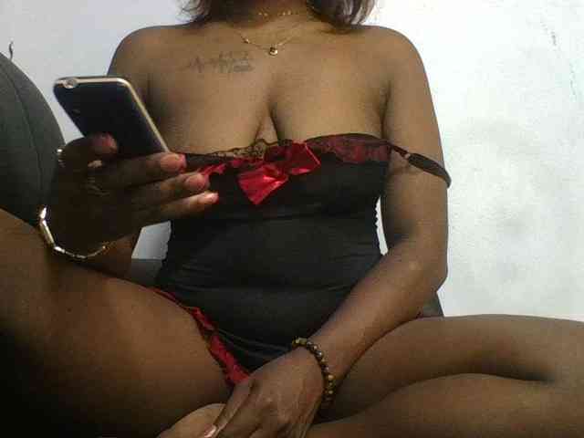 Anique24 webcam