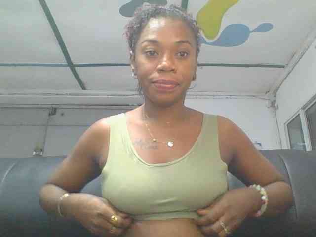 Anique24 webcam