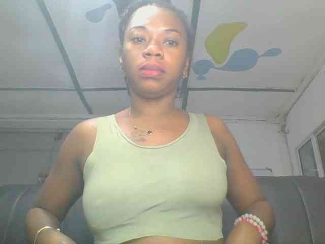 Anique24 webcam
