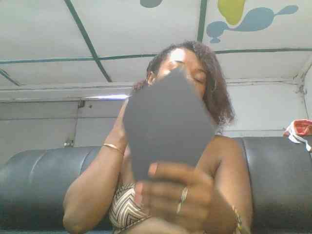 Anique24 webcam