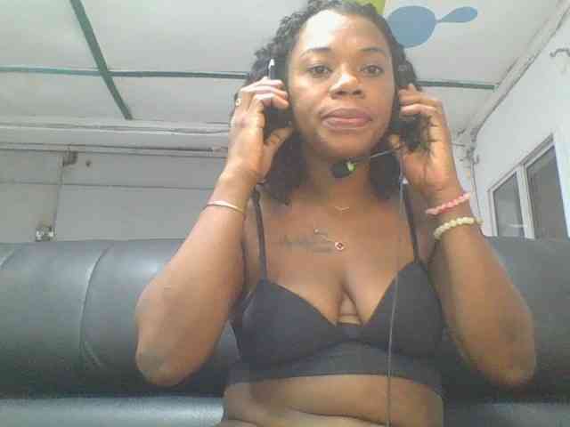 Anique24 webcam