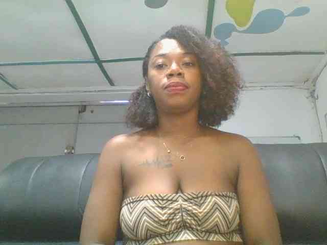 Anique24 webcam