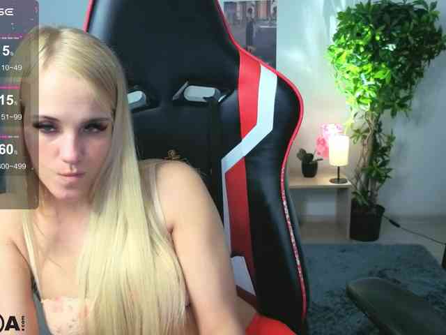 free live cam online EmilyBlare