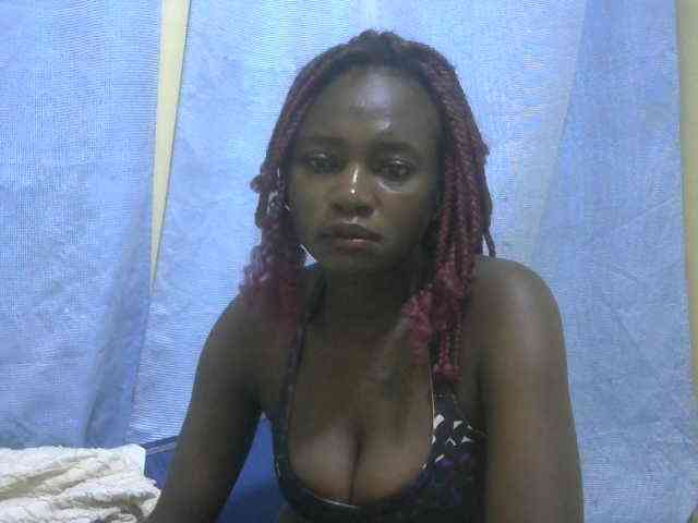 webcam striptease ARYACOCO3