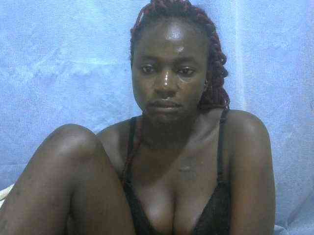 adut chat ARYACOCO3