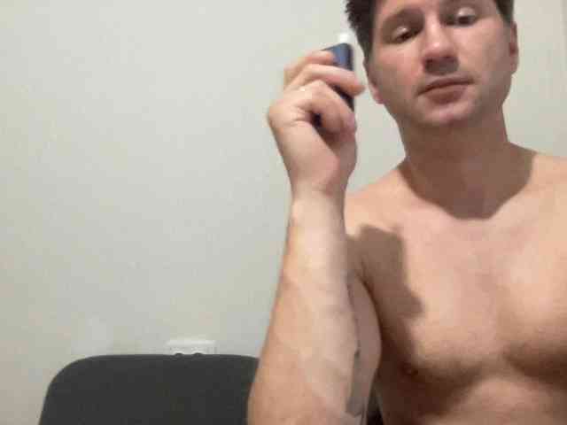 MINYandMIKKY webcam