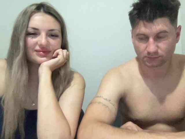 live video sex chat MINYandMIKKY