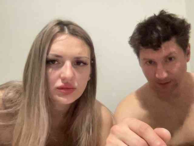 live sex webcam MINYandMIKKY