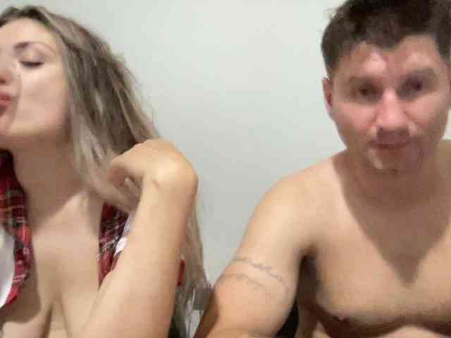 live webcam porno MINYandMIKKY